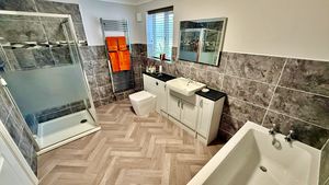 Photo 4- click for photo gallery